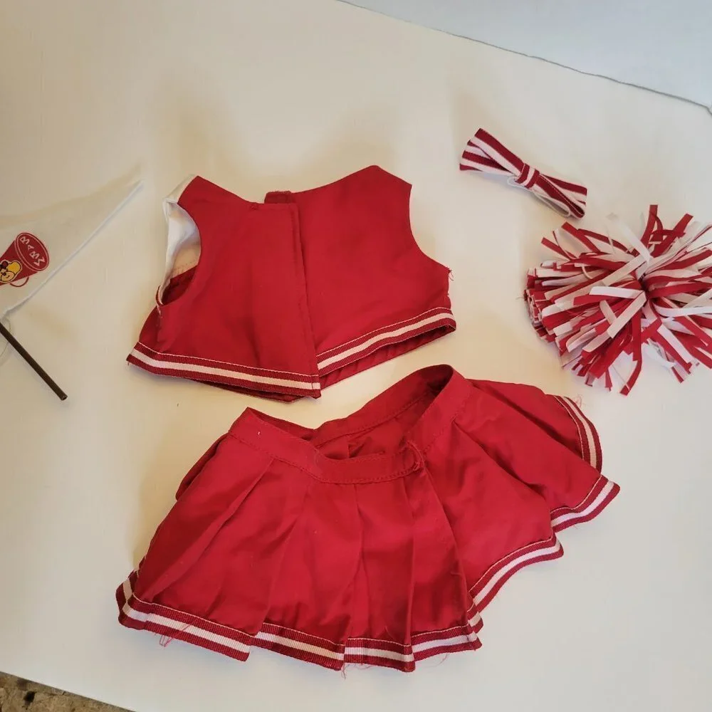 Build-A-Bear includes top